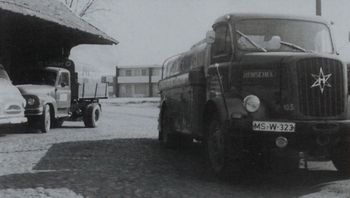 Erstes Fahrzeug mit festem Tankaufbau der Marke Henschel. - Josef Kölker GmbH in Greven